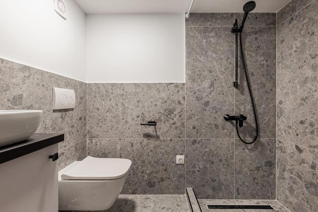 Nescaflat 3In1 Third Apartment Будапеща Екстериор снимка
